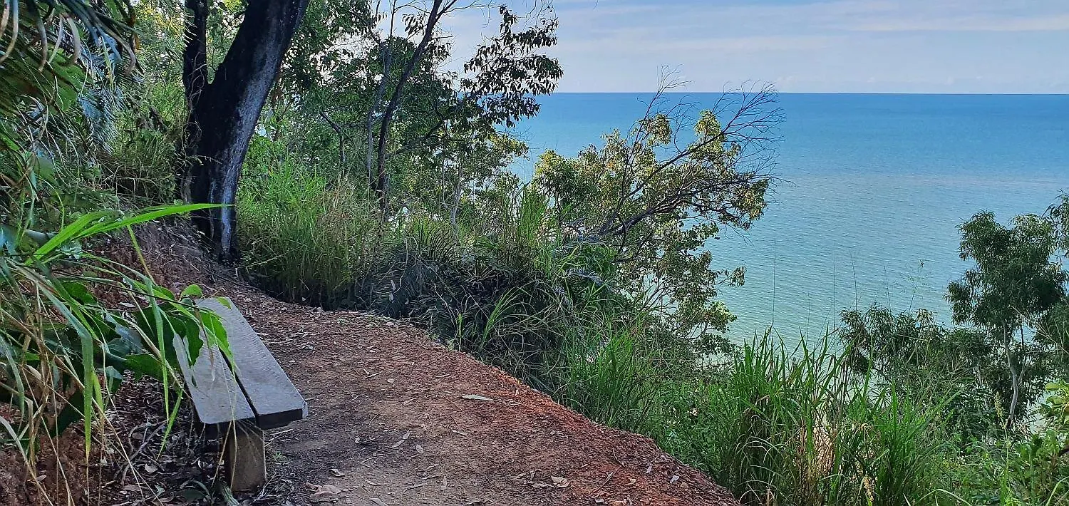 Bellbry Lodge Trinity Beach Apartment